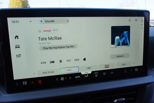 Certified 2025 Ford Explorer Platinum w/ Ultimate Package image 31