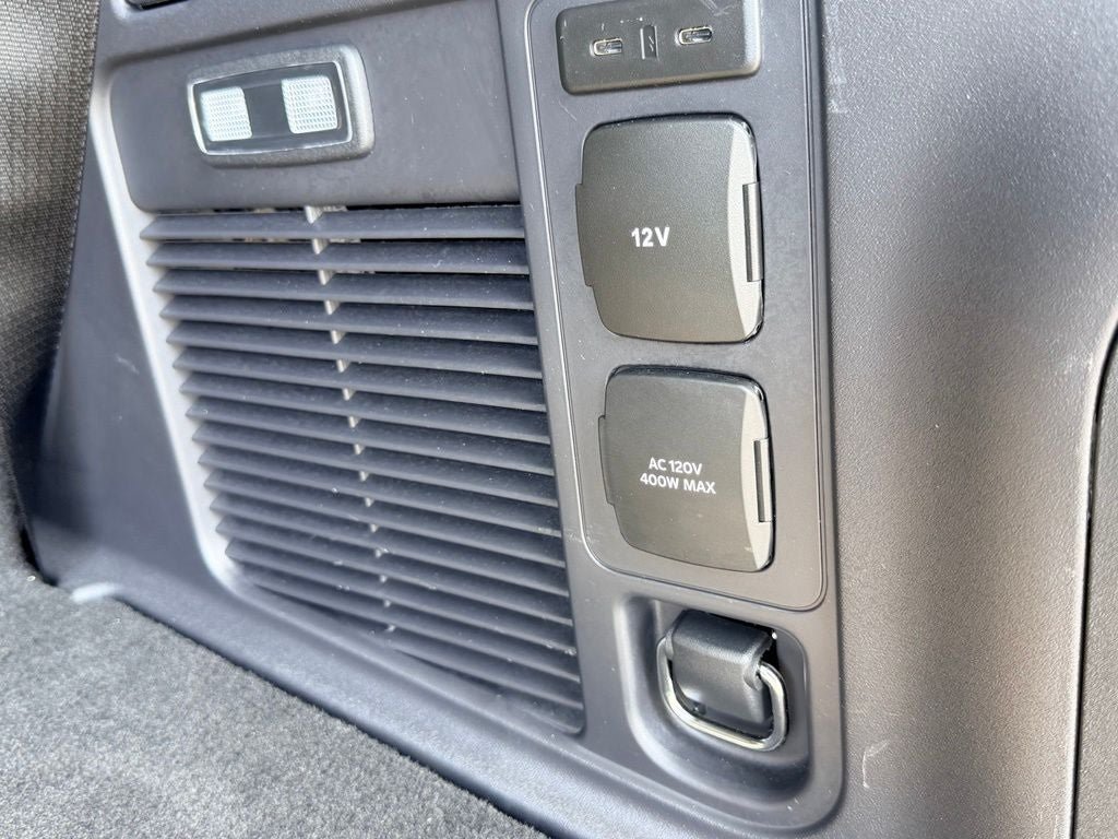 Certified 2025 Ford Expedition Tremor AWD/4WD image 38