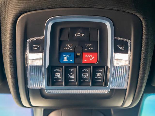 Used 2019 RAM 1500 Limited w/ Advanced Safety Group image 32