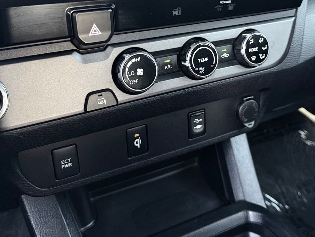 Used 2017 Toyota Tacoma TRD Off-Road w/ Tow Package image 27