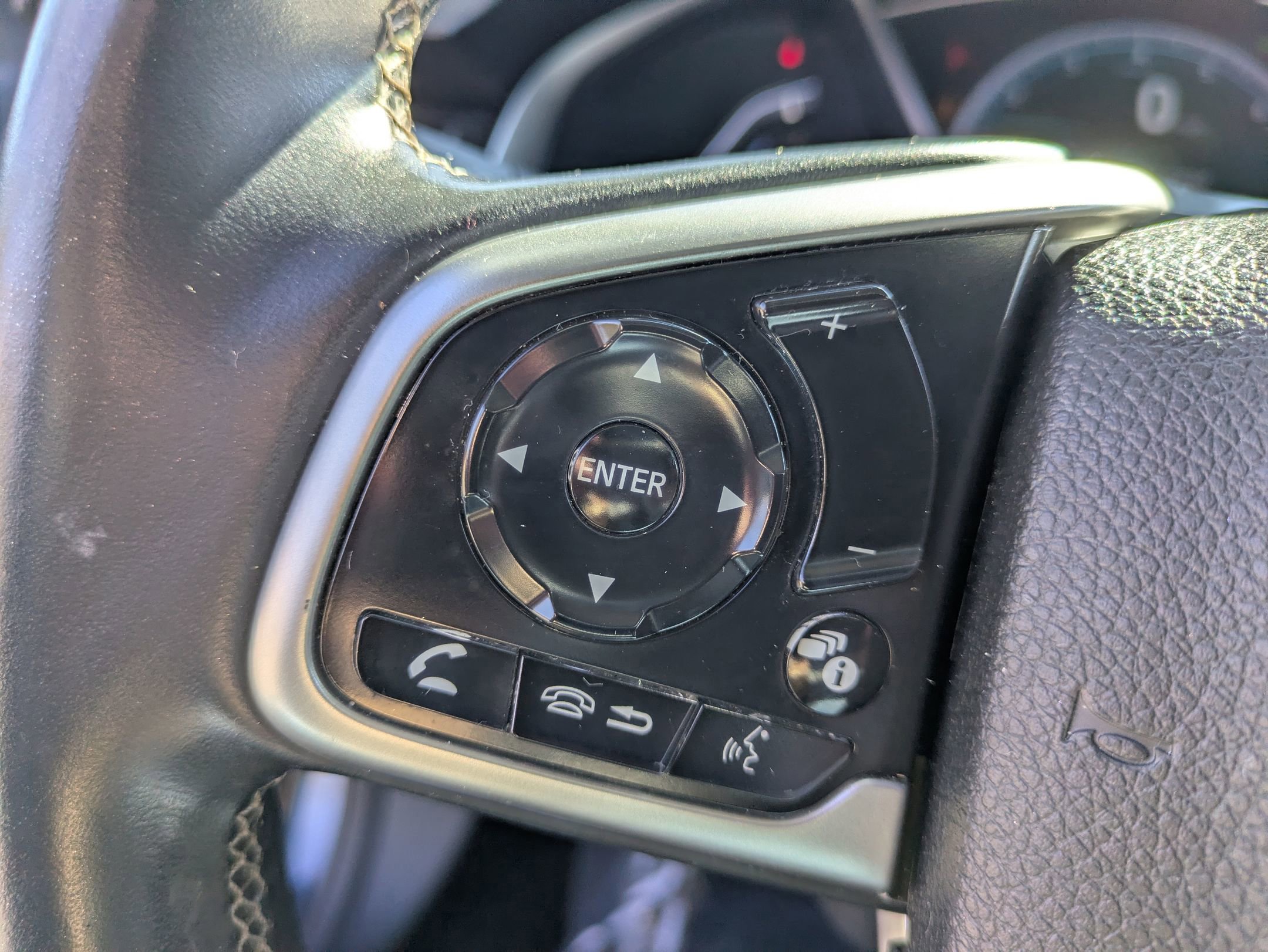 Used 2020 Honda Civic EX image 16