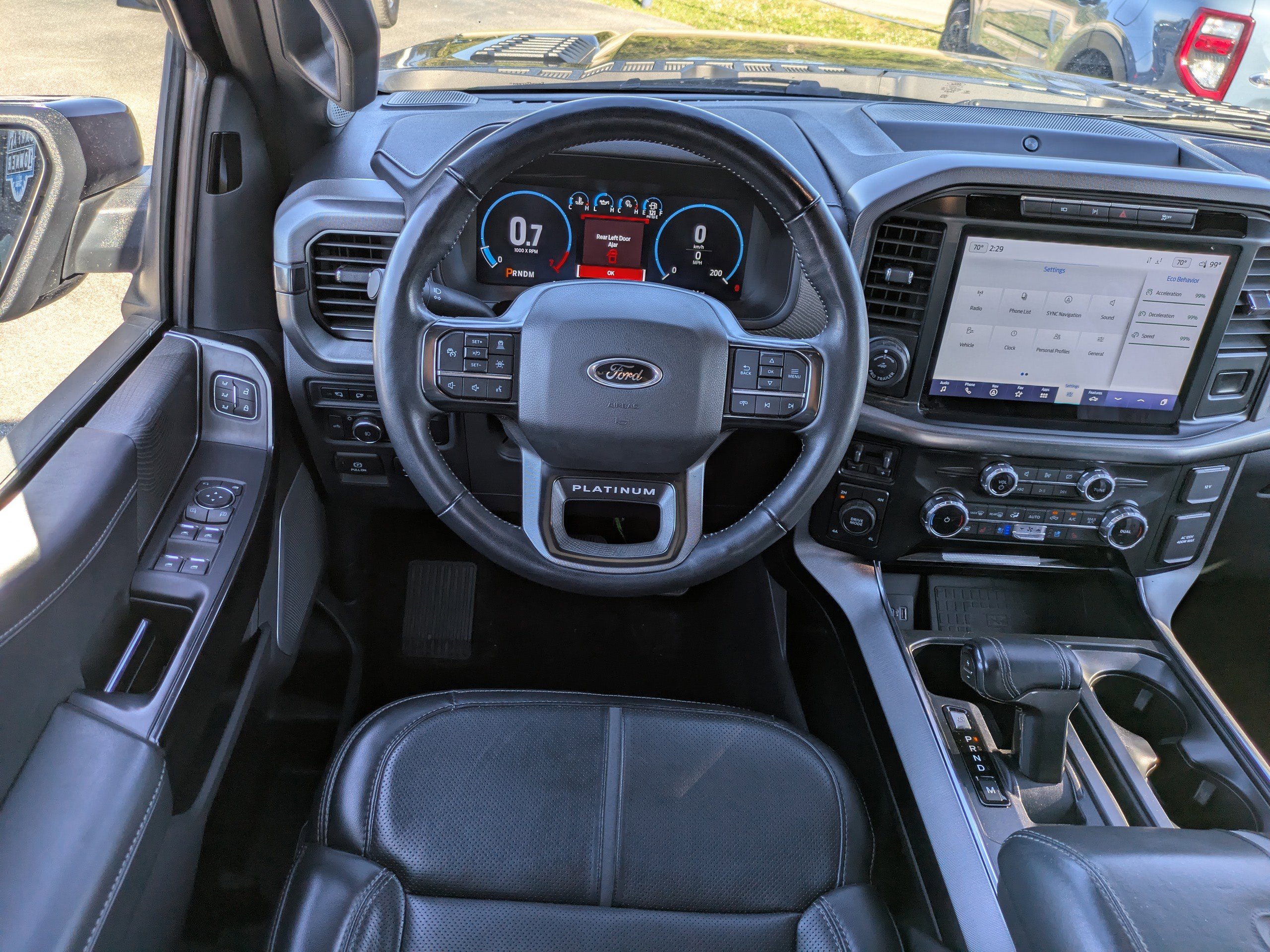 Certified 2022 Ford F150 Platinum w/ Equipment Group 701A High image 15