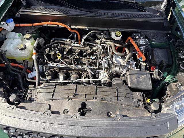 Certified 2025 Ford Maverick Lariat w/ 4K Tow Package AWD/4WD image 30