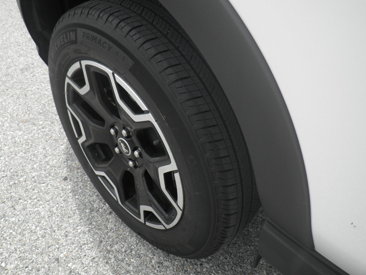 Certified 2025 Ford Bronco Sport Outer Banks w/ Outer Banks Tech Package+ AWD/4WD image 11