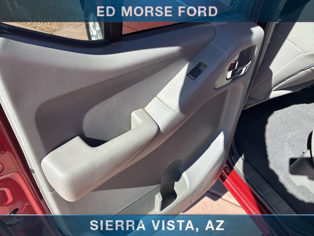 Used 2019 Nissan Frontier SV w/ Value Truck Package AWD/4WD image 16