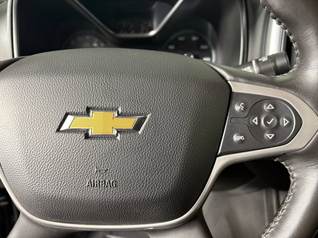 Used 2022 Chevrolet Colorado ZR2 w/ ZR2 Midnight Special Edition AWD/4WD image 22