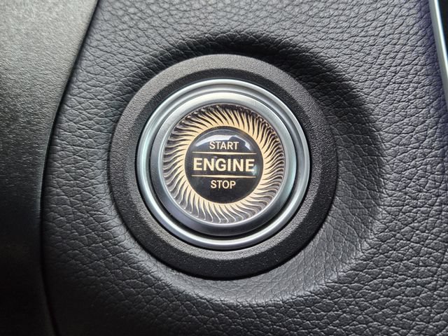Used 2023 Mercedes-Benz GLC 300 4MATIC Coupe image 20