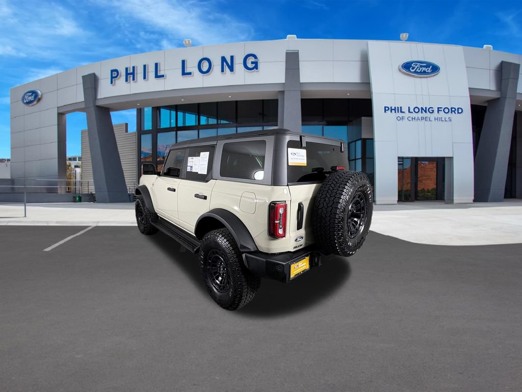 Certified 2026 Ford Bronco Outer Banks w/ Sasquatch Package AWD/4WD image 3