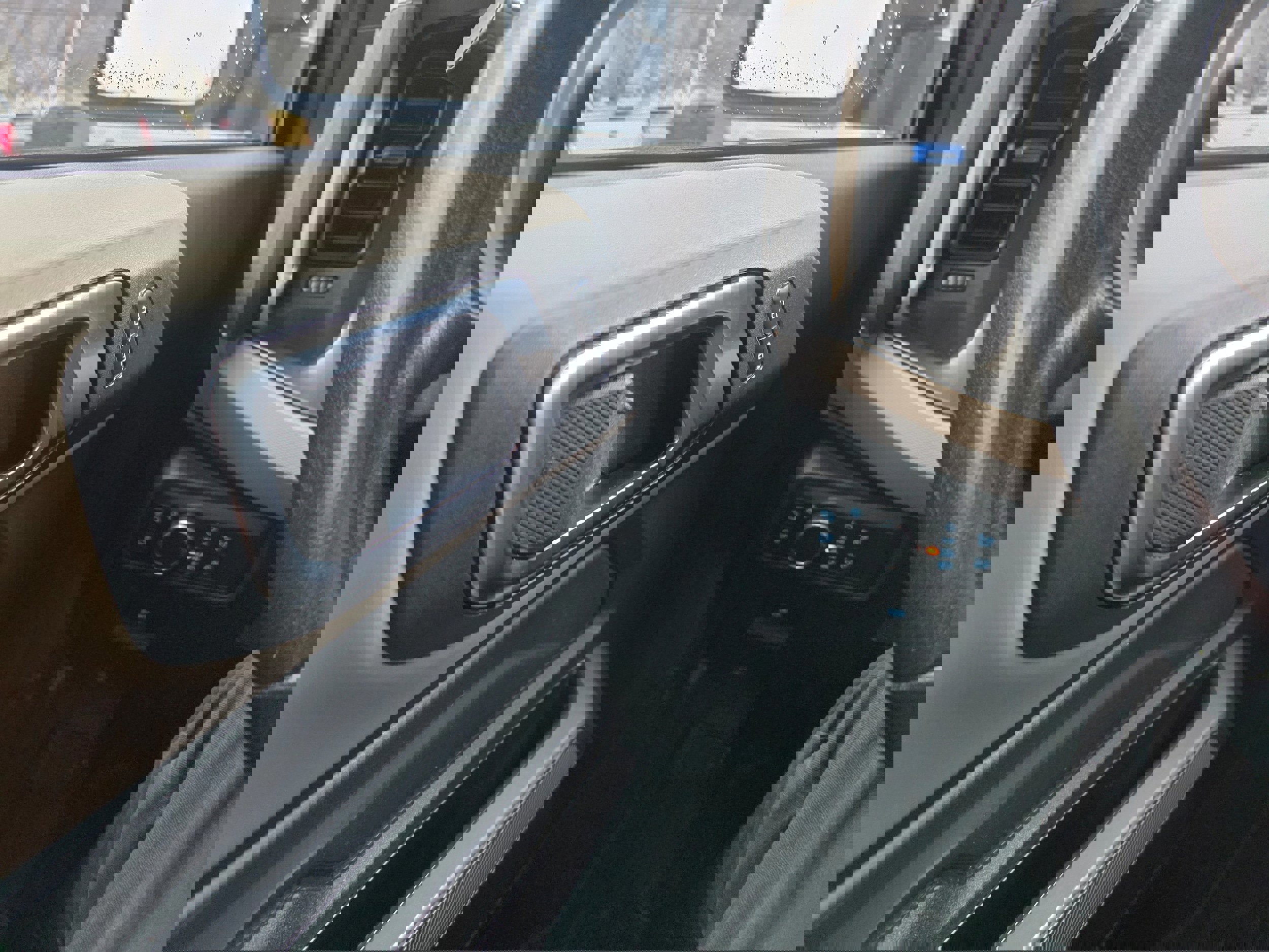 Certified 2021 Ford Bronco Wildtrak image 18