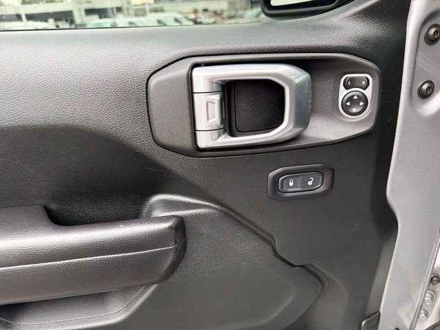 Used 2020 Jeep Wrangler Unlimited Sport AWD/4WD image 26