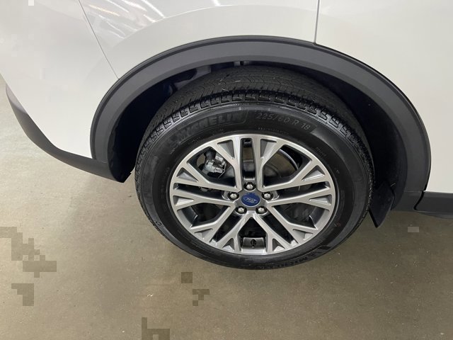 Certified 2022 Ford Escape SEL w/ Technology Package AWD/4WD image 18