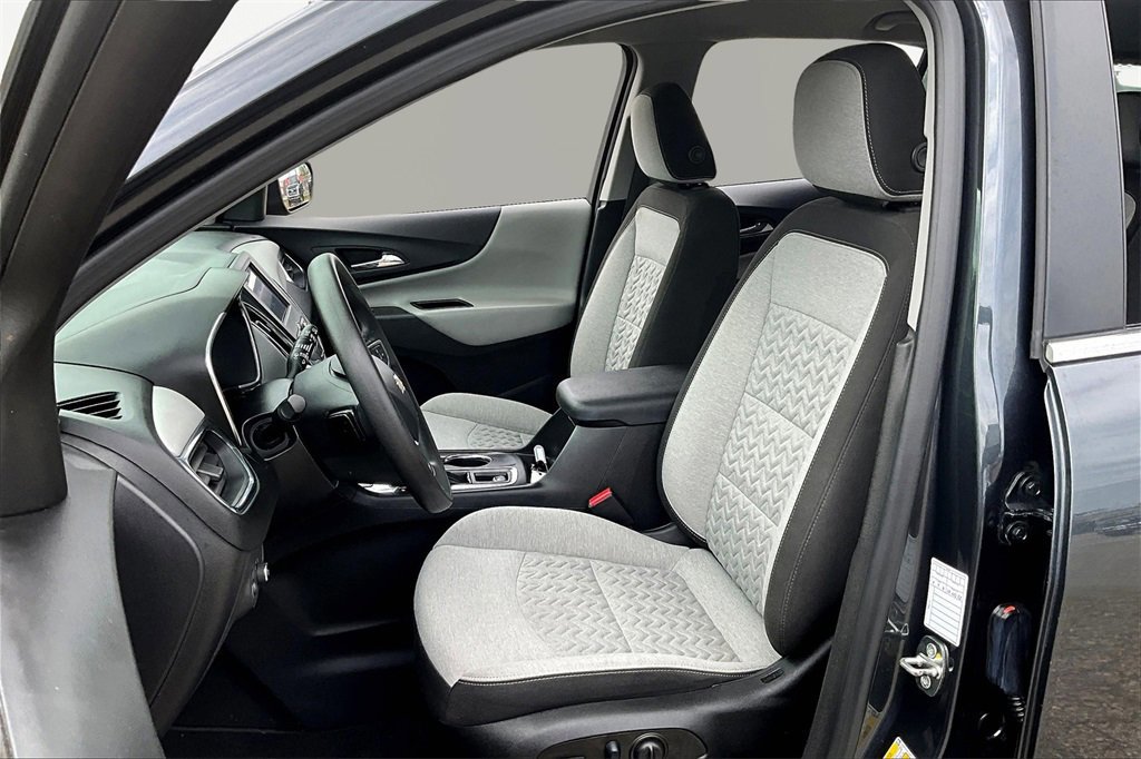 Used 2023 Chevrolet Equinox LT image 24