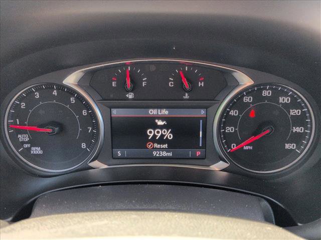 Used 2024 GMC Terrain SLT AWD/4WD image 11