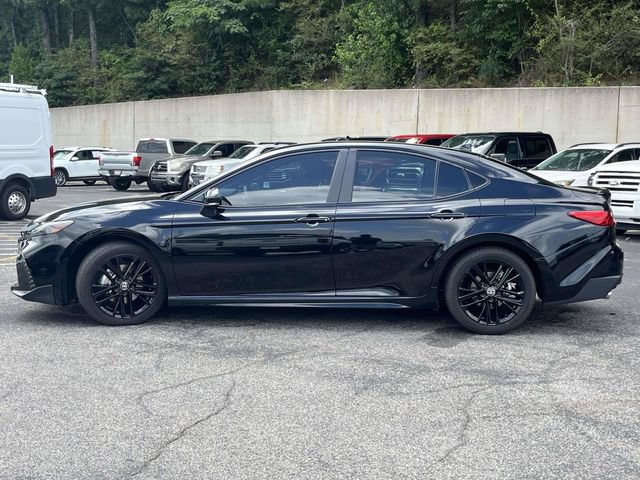 Used 2025 Toyota Camry SE w/ Convenience Package FWD image 7