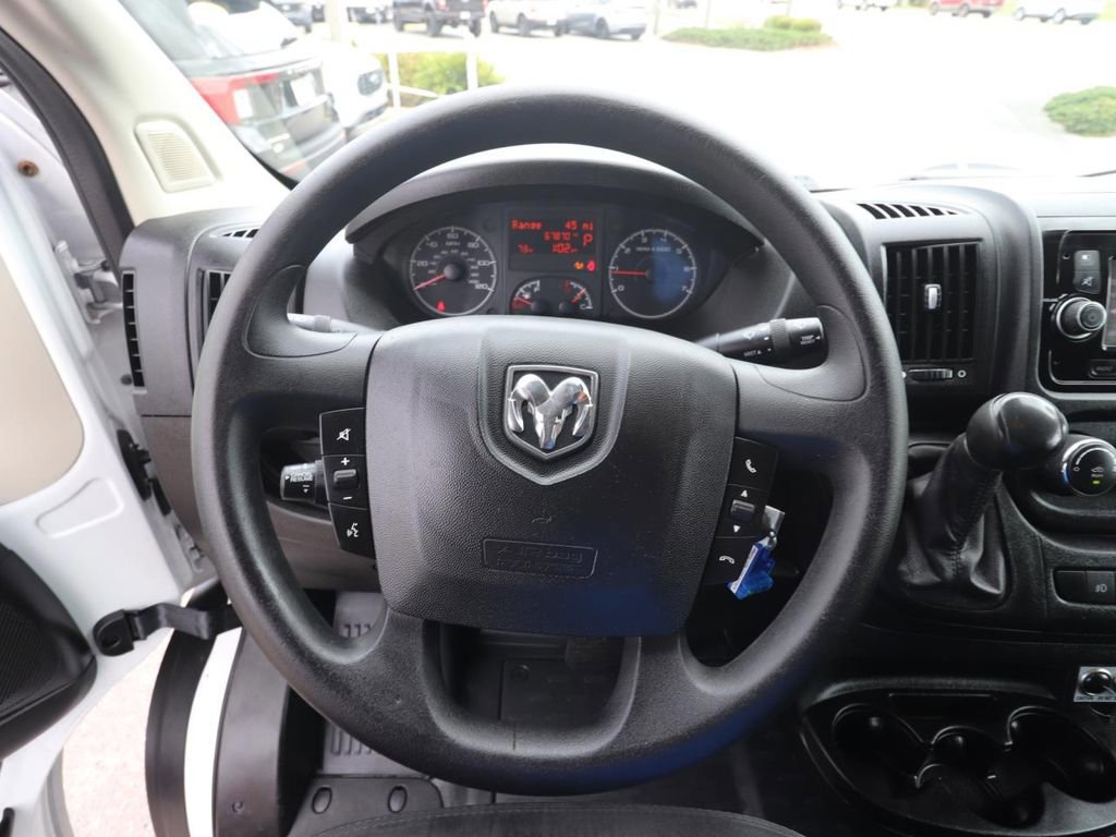 Used 2021 RAM ProMaster 2500 w/ Convenience Group image 17