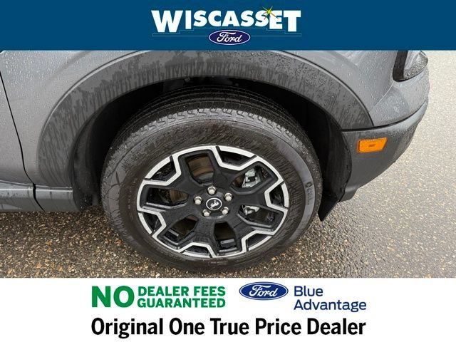 Certified 2025 Ford Bronco Sport Outer Banks w/ Outer Banks Tech Package+ AWD/4WD image 42