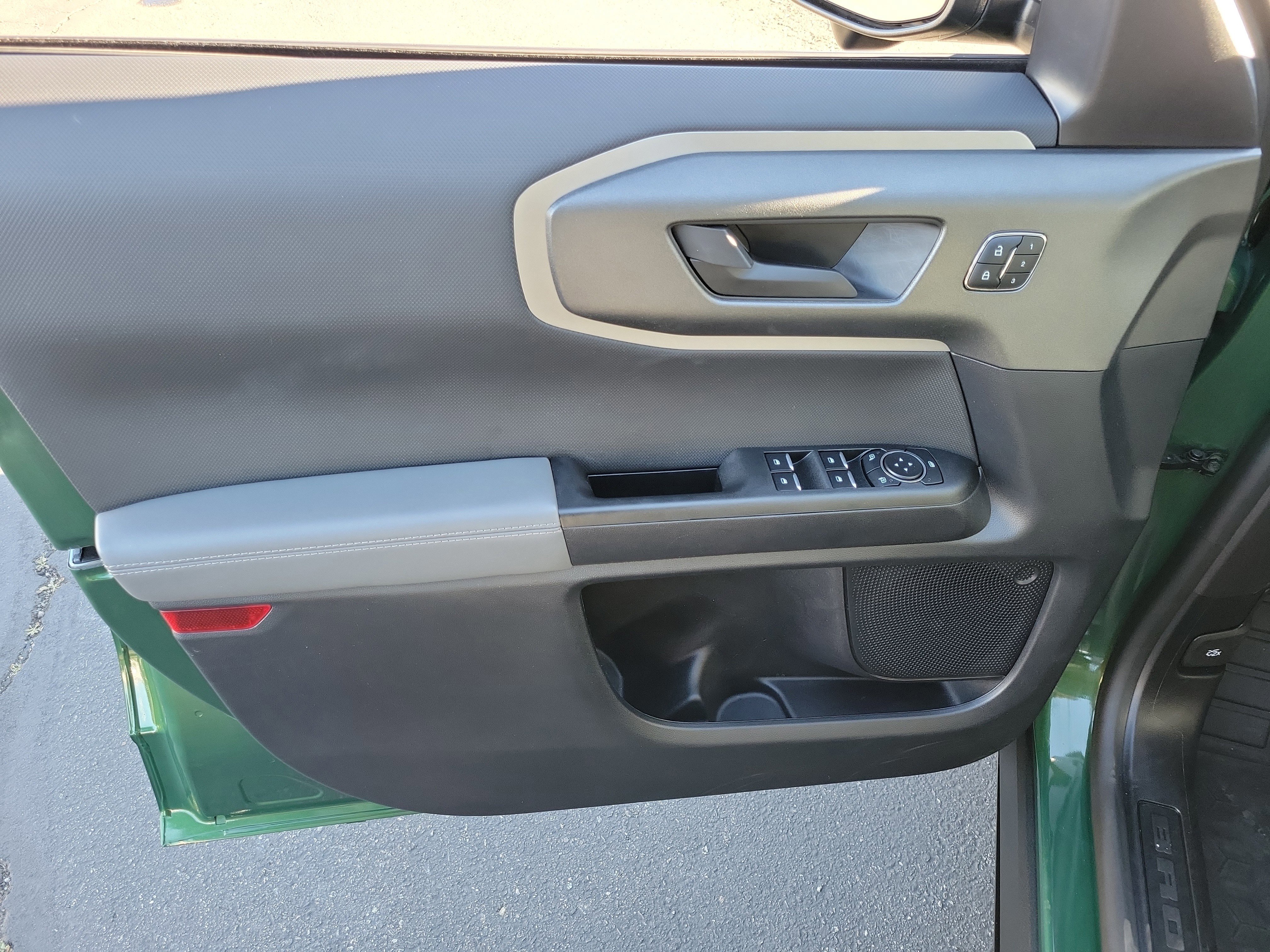 Certified 2025 Ford Bronco Sport Badlands image 11