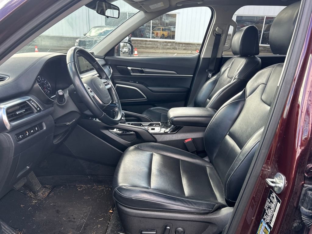 Used 2022 Kia Telluride S image 5
