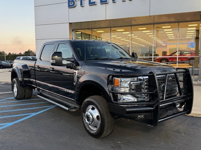Certified 2022 Ford F350 Lariat w/ Lariat Ultimate Package image 5