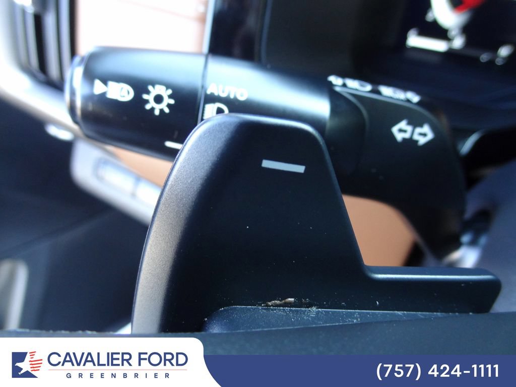 Used 2024 Nissan Pathfinder Platinum AWD/4WD image 25