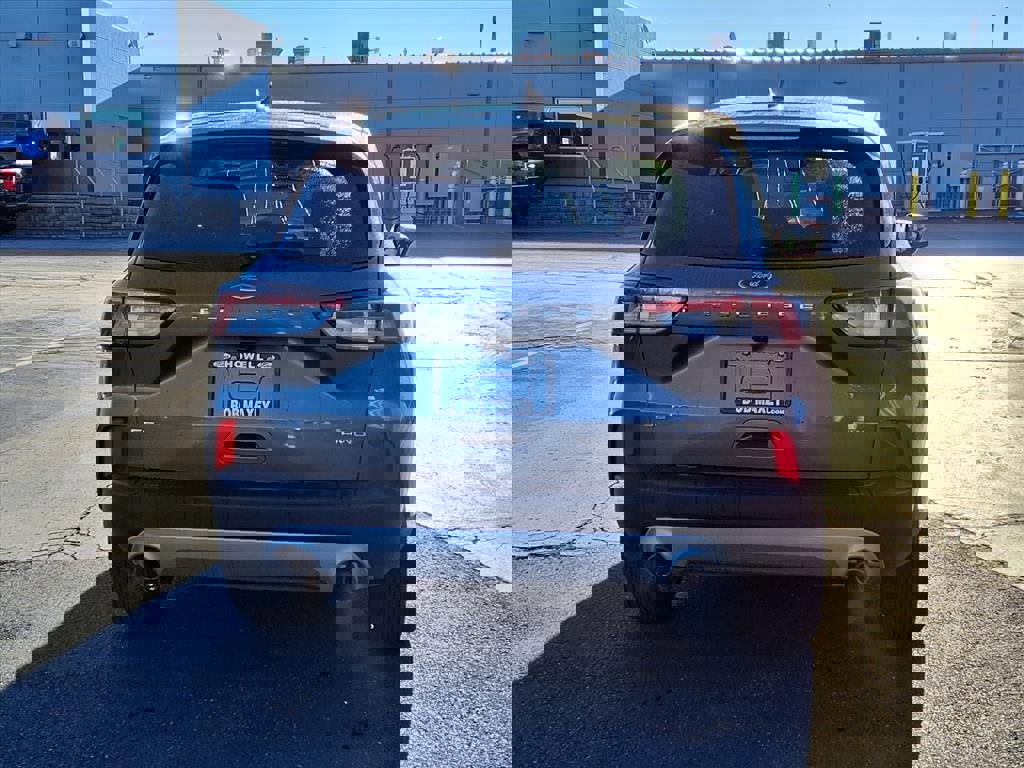 Certified 2022 Ford Escape SE w/ Convenience Package image 3