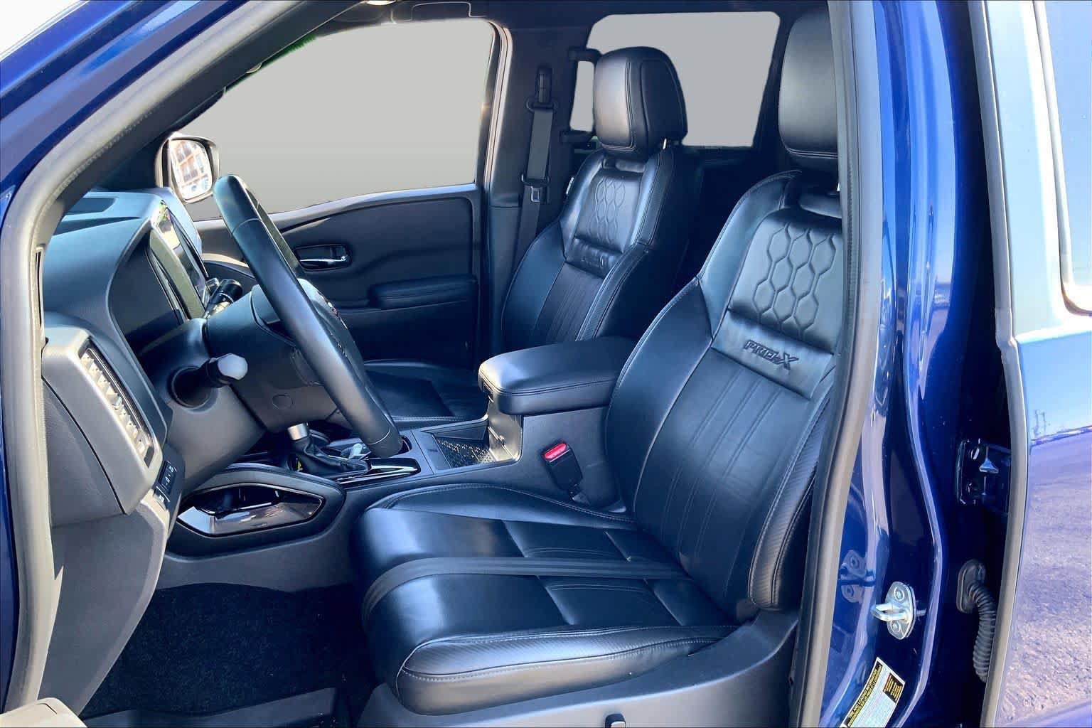 Used 2022 Nissan Frontier Pro-X w/ Pro-X Premium Package RWD image 8