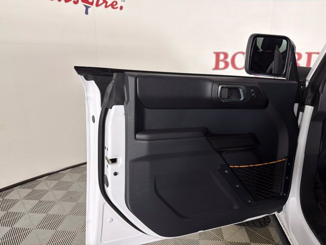 Certified 2024 Ford Bronco Badlands AWD/4WD image 28