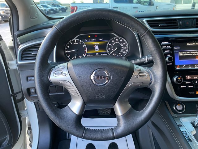 Used 2018 Nissan Murano SL w/ Midnight Edition Package FWD image 9