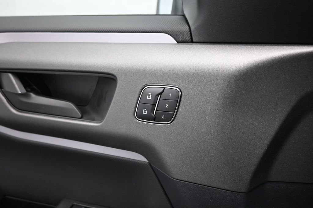 Certified 2025 Ford Bronco Sport Outer Banks w/ Outer Banks Tech Package+ AWD/4WD image 12