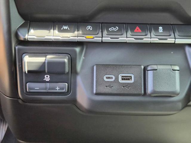 Used 2024 Chevrolet Silverado 1500 Custom Trail Boss w/ LPO, Dark Essentials Package image 20