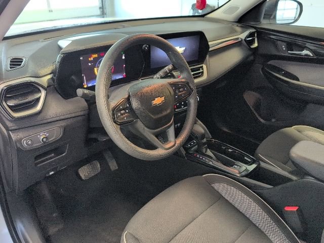 Certified 2025 Chevrolet TrailBlazer LS w/ LS Convenience Package AWD/4WD image 10