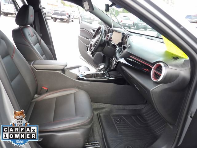 Used 2024 Chevrolet Trax RS w/ Sunroof Package image 35