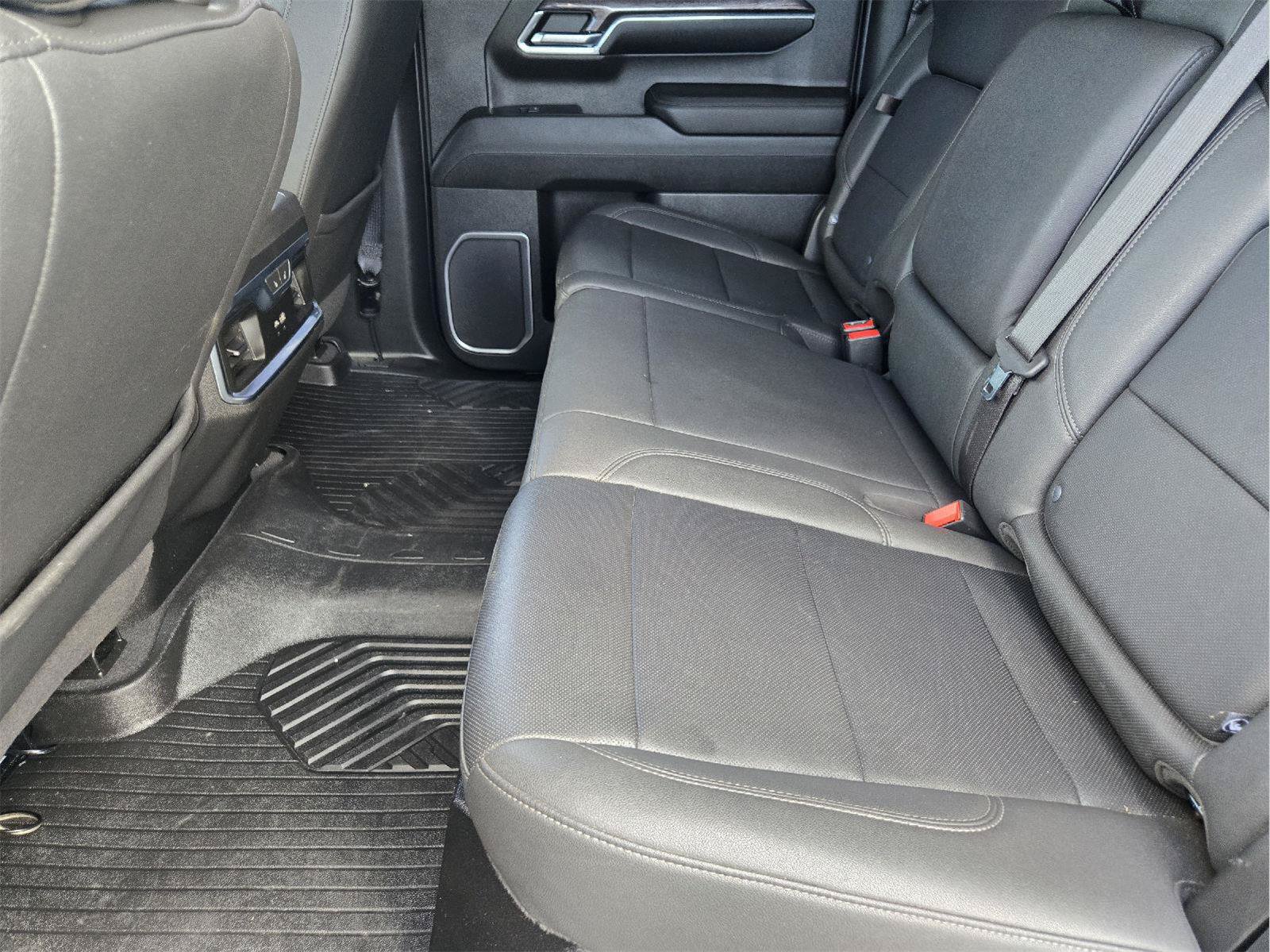 Used 2023 Chevrolet Silverado 1500 LTZ w/ LTZ Premium Texas Edition AWD/4WD image 29