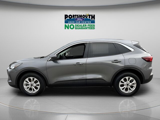 Certified 2023 Ford Escape Active AWD/4WD image 2