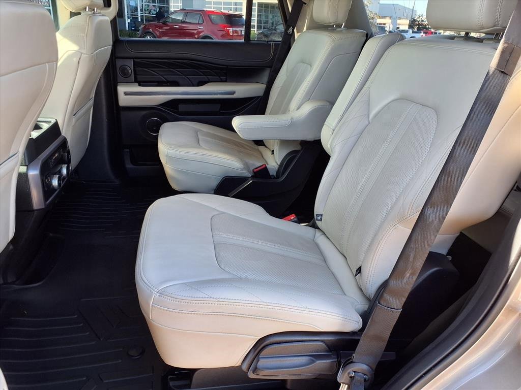 Certified 2020 Ford Expedition Platinum image 26