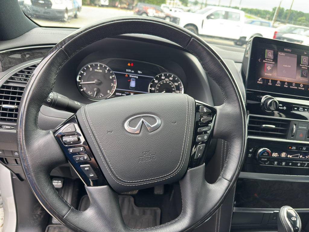Used 2024 INFINITI QX80 Sensory AWD/4WD image 16