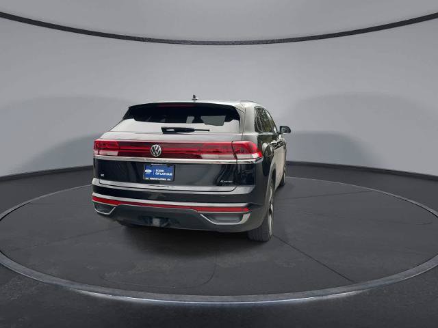 Used 2024 Volkswagen Atlas Cross Sport SE AWD/4WD image 7