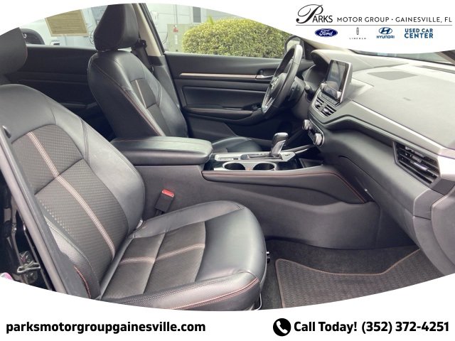 Used 2024 Nissan Altima 2.5 SR image 13