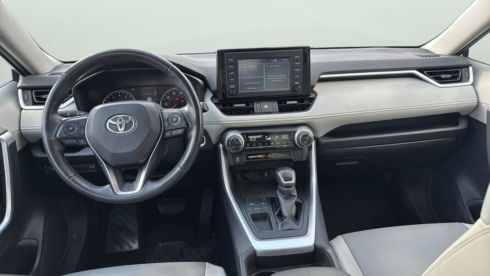 Used 2019 Toyota RAV4 XLE Premium image 21