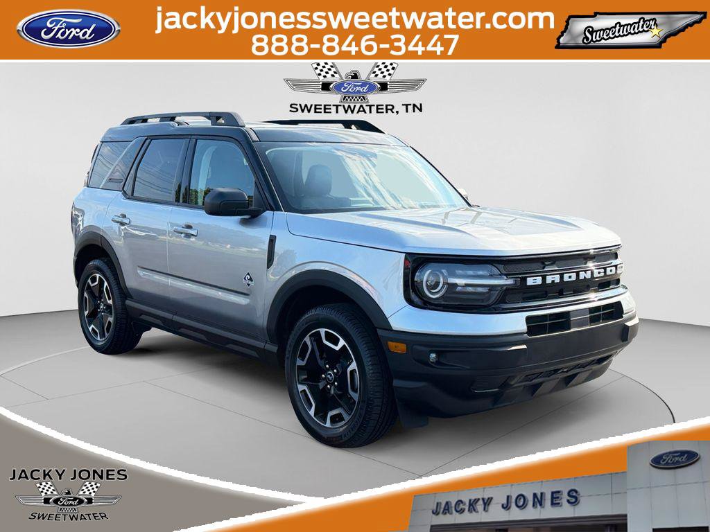 Certified 2023 Ford Bronco Sport Outer Banks w/ Tech Package AWD/4WD image 7