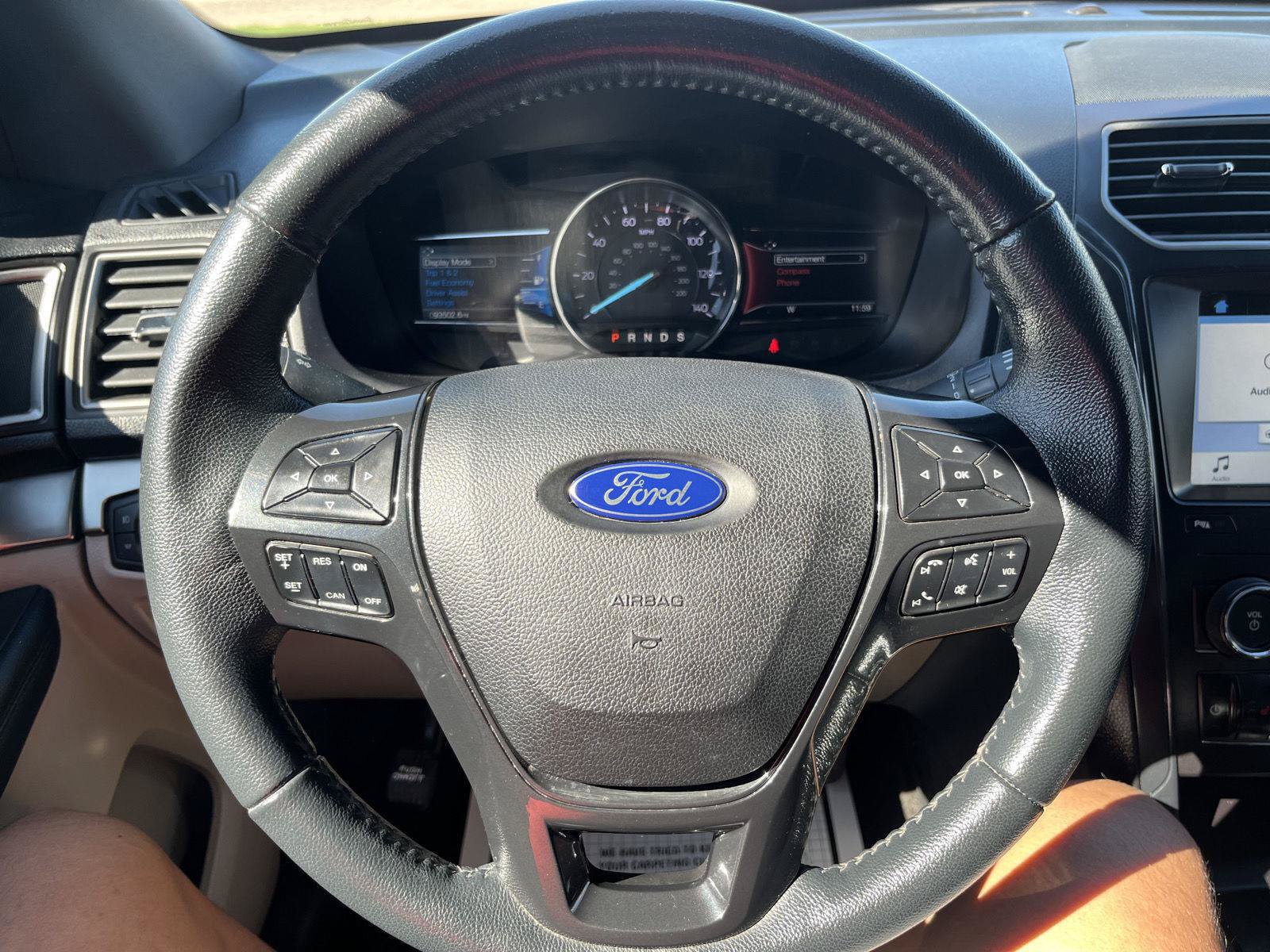Certified 2018 Ford Explorer XLT w/ Equipment Group 201A FWD image 15