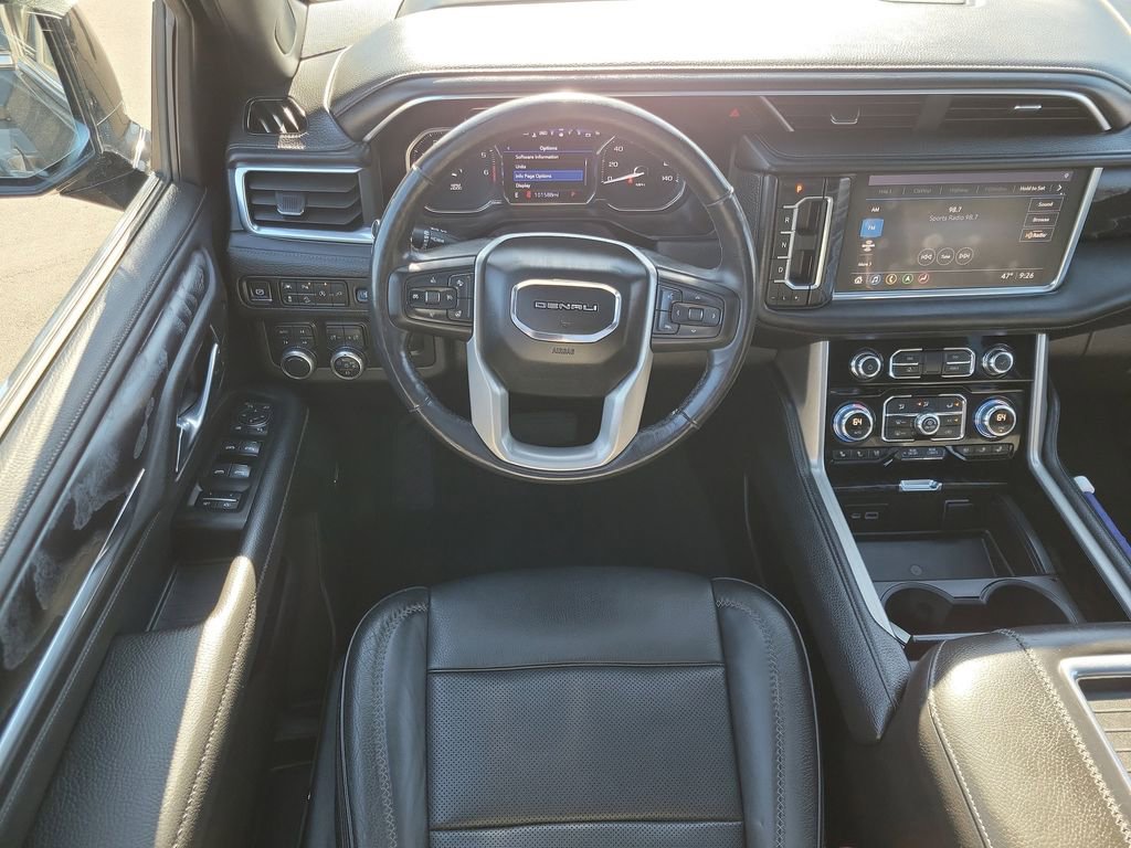 Used 2021 GMC Yukon Denali w/ Denali Premium Package AWD/4WD image 14