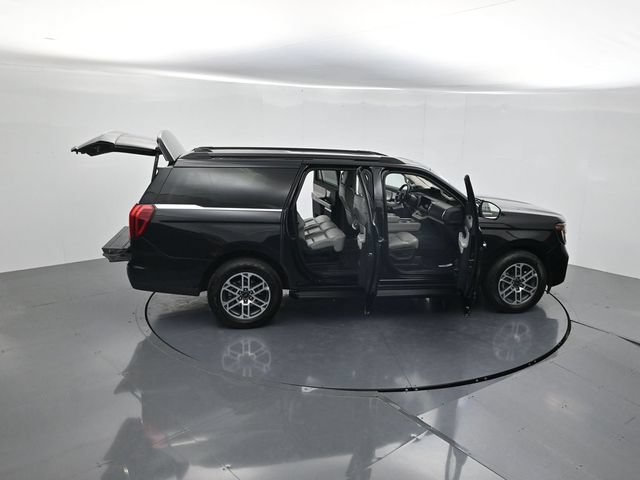 Certified 2025 Ford Expedition Max Active AWD/4WD image 51