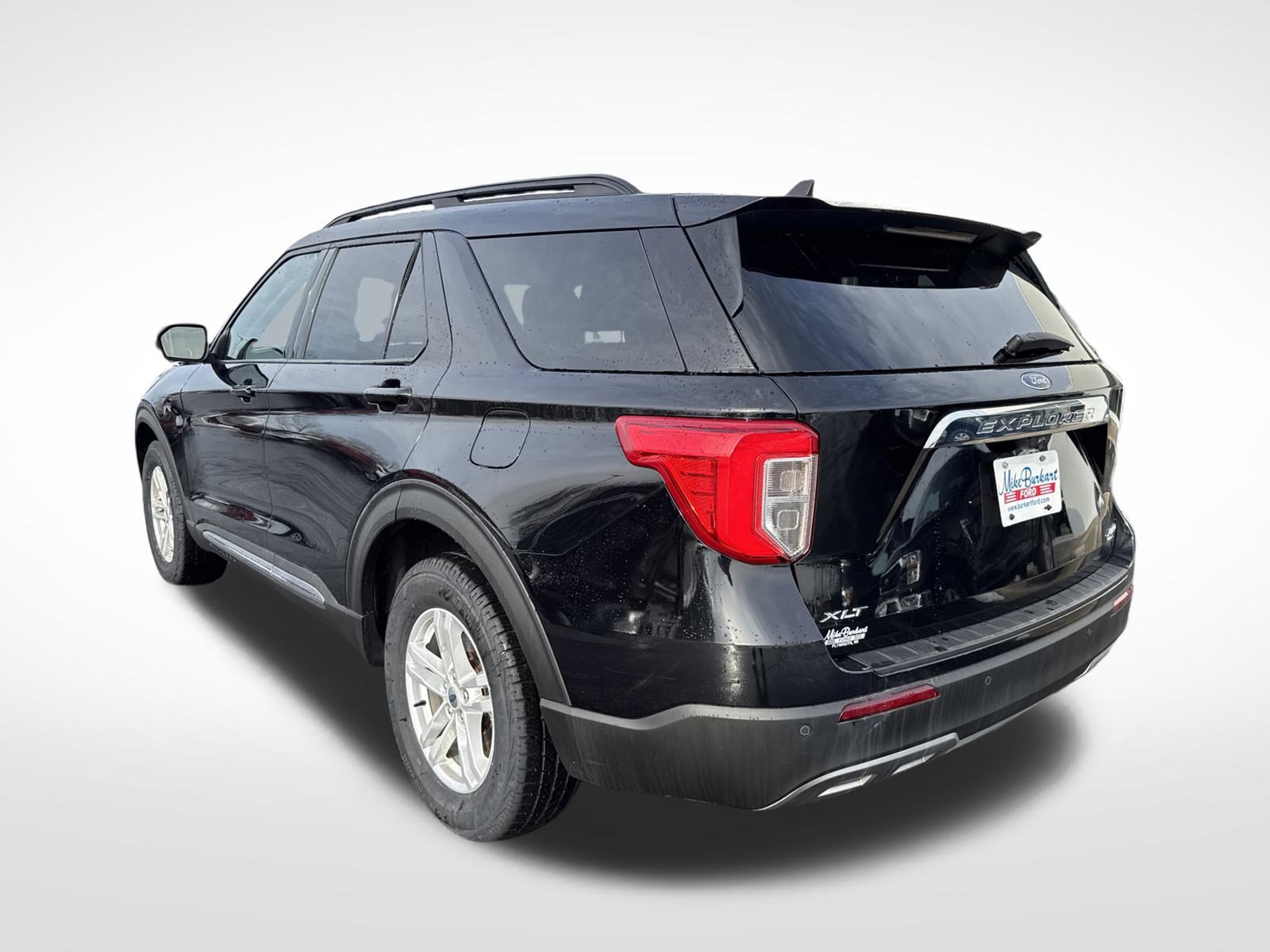 Certified 2022 Ford Explorer XLT w/ Equipment Group 202A image 7