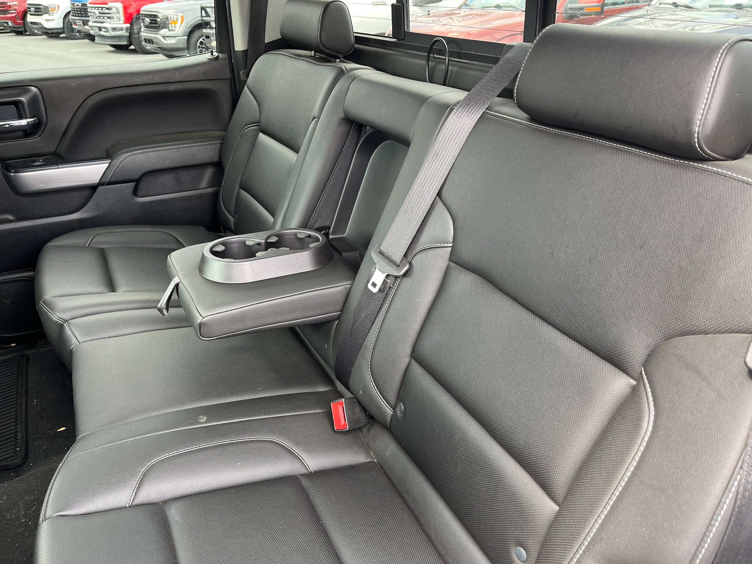 Used 2018 Chevrolet Silverado 1500 LTZ Z71 w/ Redline Edition AWD/4WD image 14