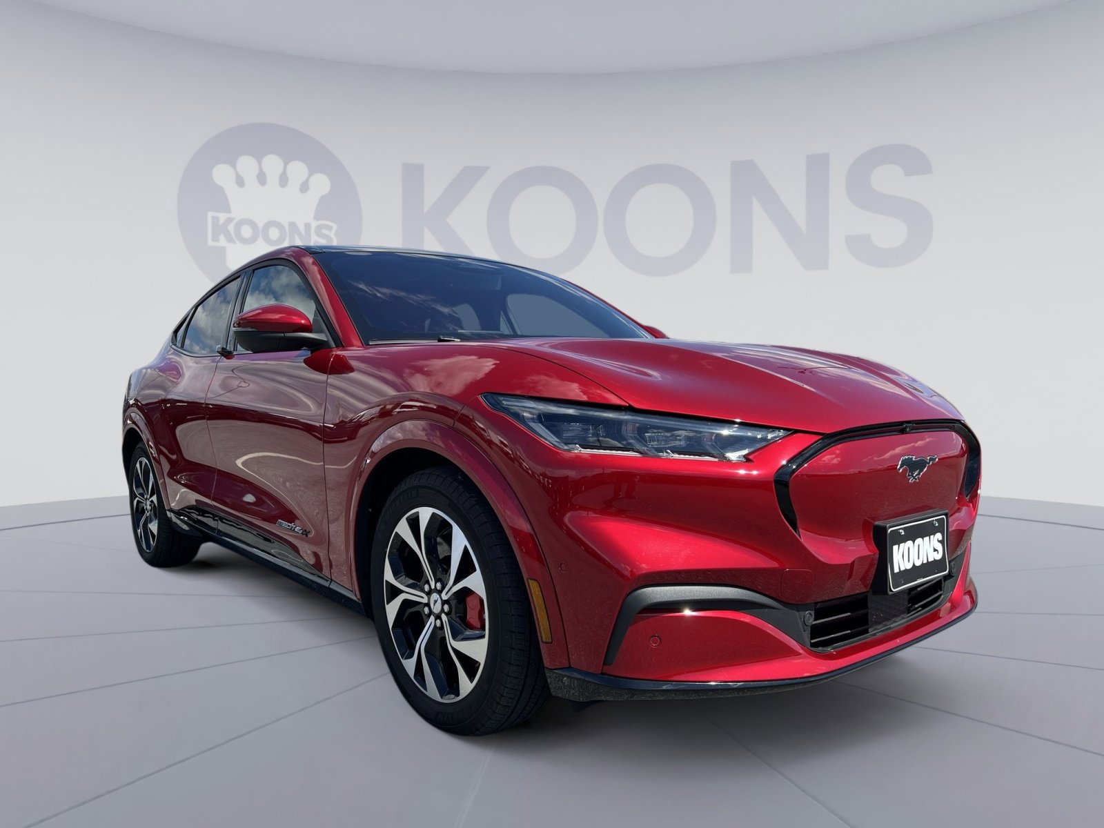 Certified 2021 Ford Mustang Mach-E Premium w/ Equipment Group 301A AWD/4WD image 10