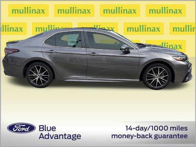 Used 2024 Toyota Camry SE FWD video 2