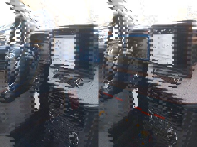 Certified 2024 Ford Maverick XLT w/ XLT Luxury Package image 11