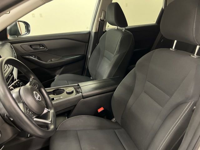 Used 2024 Nissan Rogue S image 8