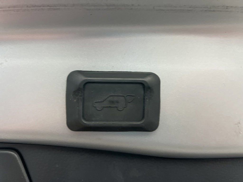 Used 2019 Toyota RAV4 XSE image 11